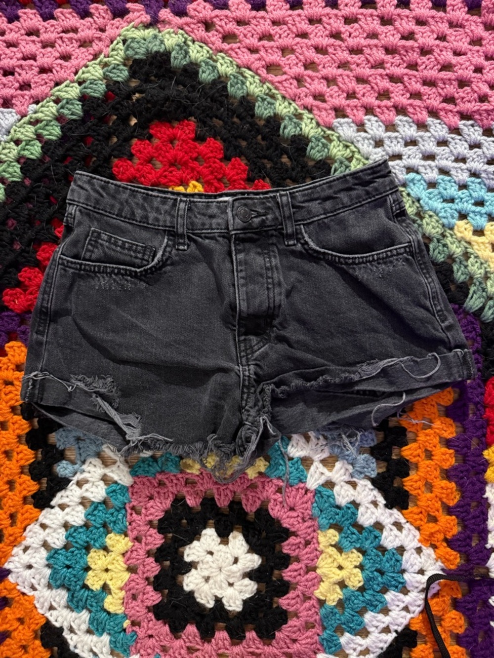 Forever 21 High-Rise Black Distressed Denim Shorts